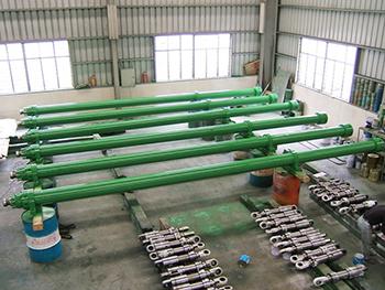 Сварной гидравлический цилиндр
